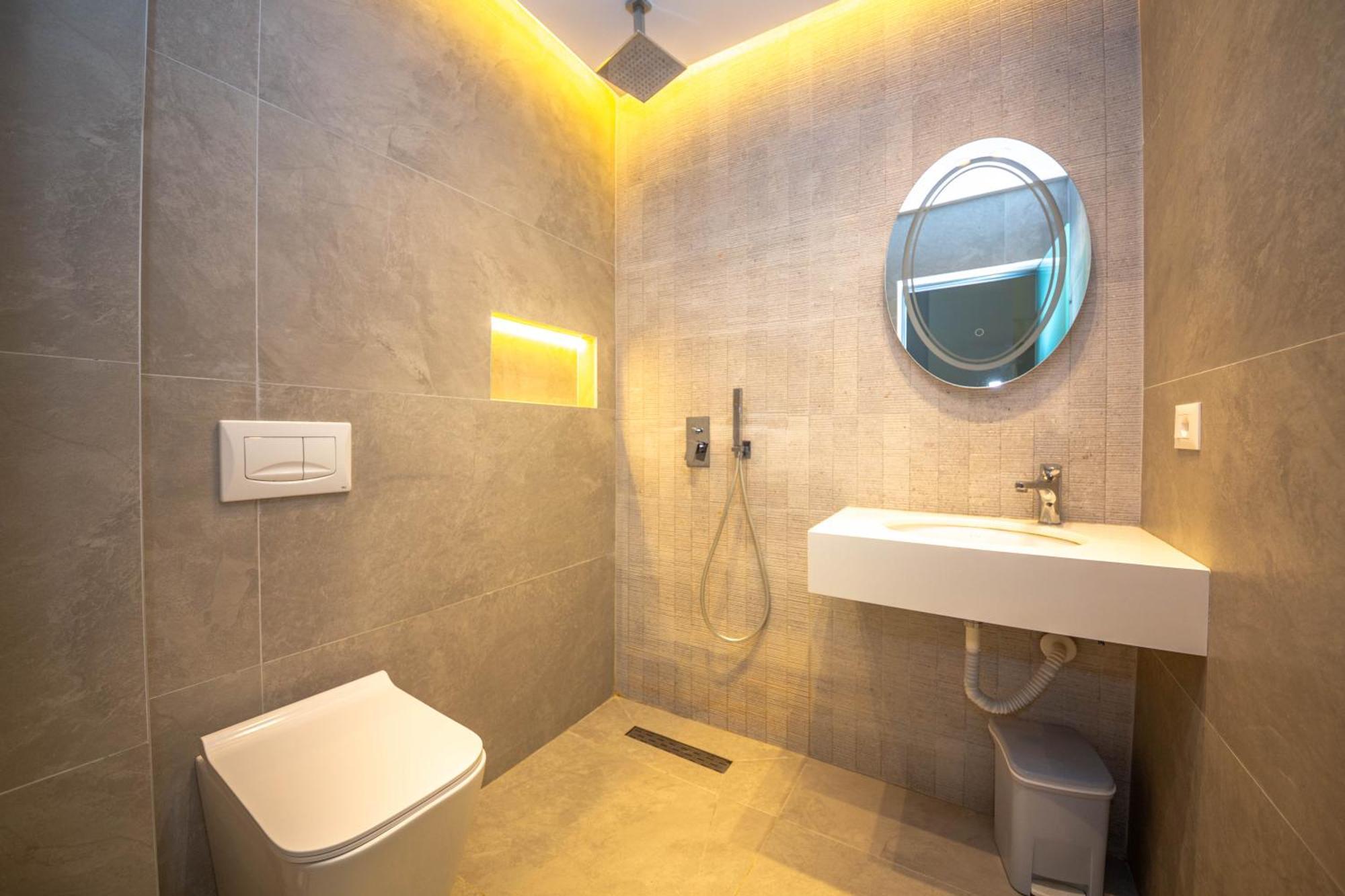 Ramses Ks 3* Golem (Tirana)